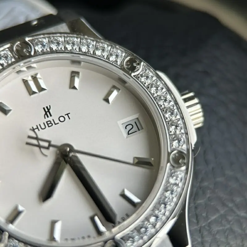 hublot aaa qualite montres pour femme s_1162a262